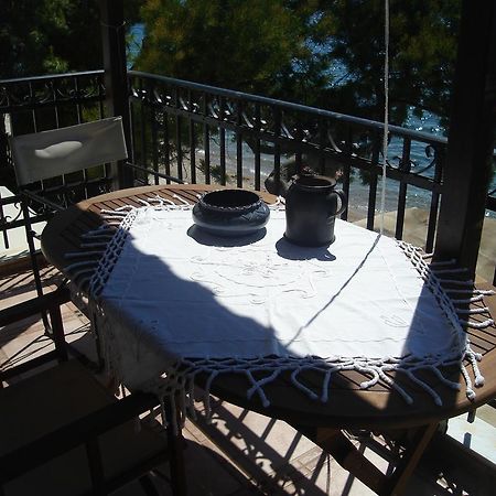 Stelios Seaside House Lefokastro Exterior foto