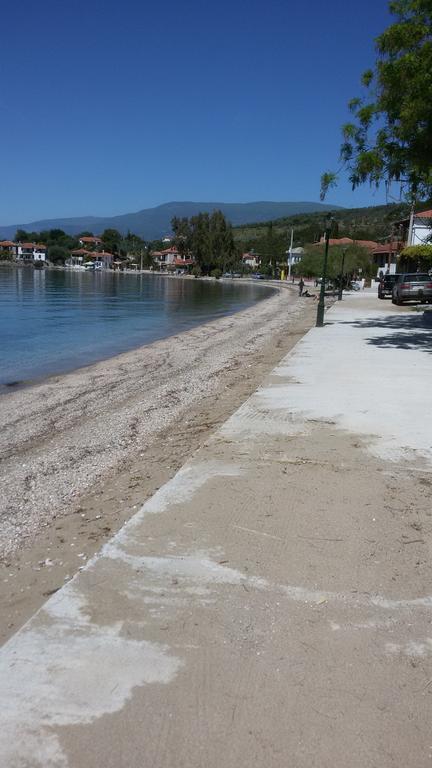 Stelios Seaside House Lefokastro Exterior foto